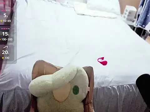 tingting-a online show from April 15, 3:12 pm