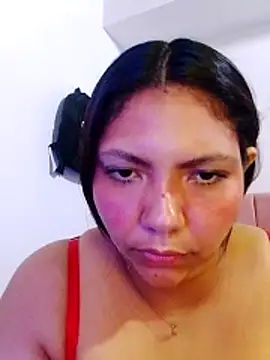 Izel  online show from May 21, 3:04 am