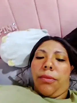 Izel  online show from May 2, 2:37 am