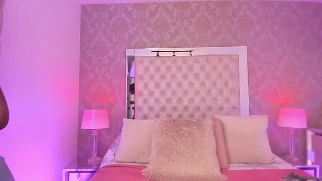 NatashaMilley online show from May 16, 9:03 pm