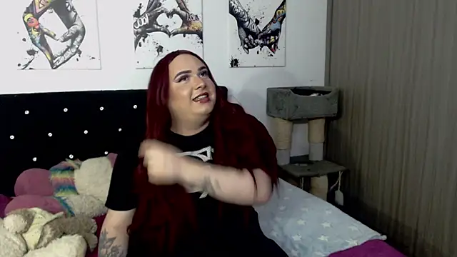 AnneVanHelsing online show from April 14, 4:56 am