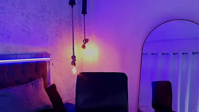 summer sun  online show from May 21, 9:46 pm