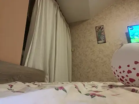 pollinnbn online show from April 29, 8:47 pm
