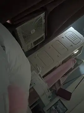 sexyPinay2026 online show from April 12, 12:03 am