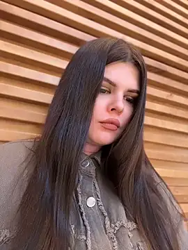 AmeliaBronze online show from April 16, 7:19 am