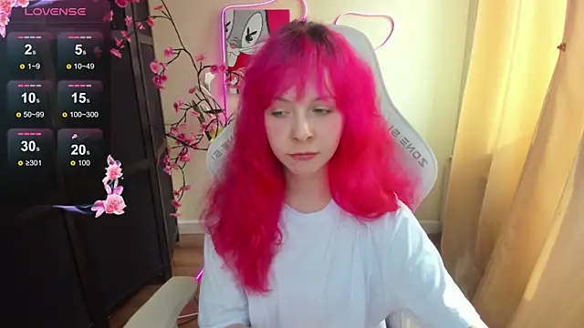 InfernoKitten online show from April 21, 1:42 am