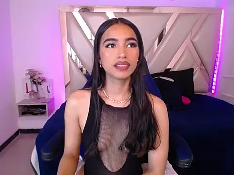 Miaa ferrari1 online show from May 21, 12:03 pm