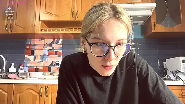 eileencrowday online show from May 6, 3:21 am