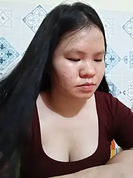 Seraphinahh online show from May 21, 3:54 pm