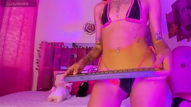 LiilithNyx online show from May 5, 9:18 pm
