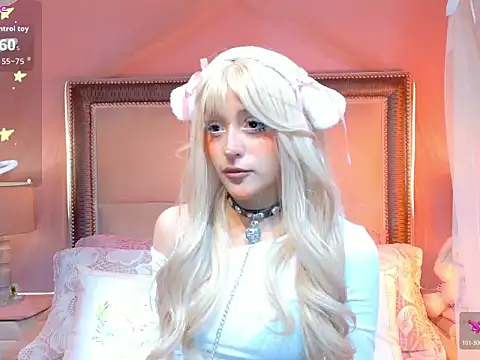 VaLuu   online show from May 23, 12:47 pm