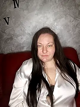 NeonSky Play online show from April 16, 10:45 pm