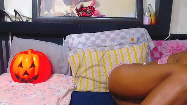 YoungBarbiexx online show from June 11, 2:53 am