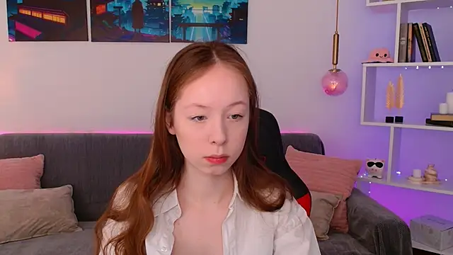 AdeleLang online show from May 4, 4:05 am