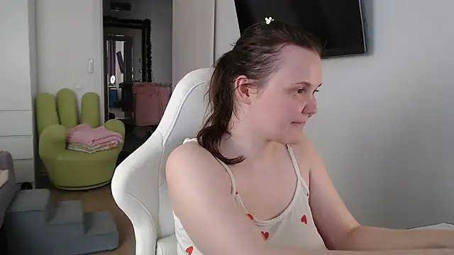 Nodarell online show from May 11, 2:45 pm