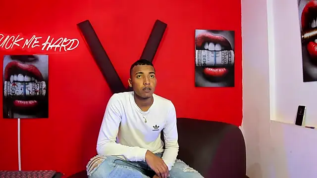 BLACK BOYS1 online show from April 17, 1:19 am