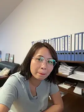 lisha521 online show from June 22, 1:43 am