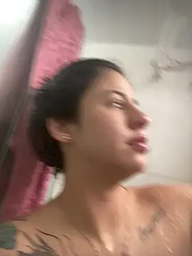 Livia-cortez online show from May 23, 2:15 pm