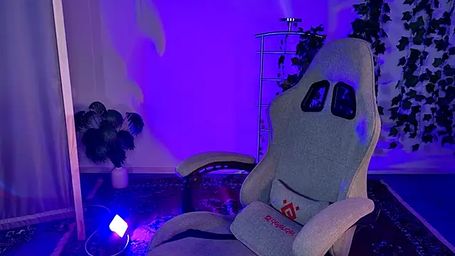 Kumiho 7777 online show from June 14, 2:24 am