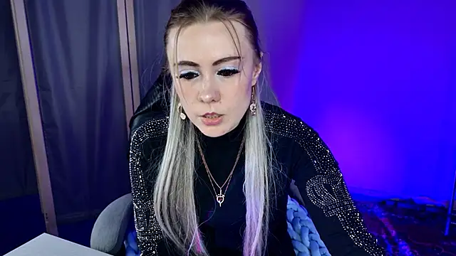 Kumiho 7777 online show from June 18, 8:36 pm