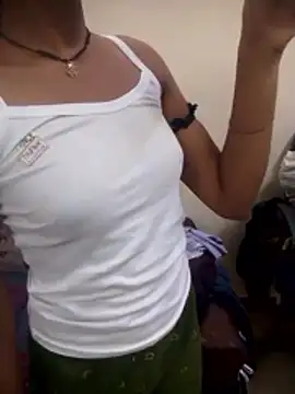 Kamini rani online show from April 21, 3:41 pm