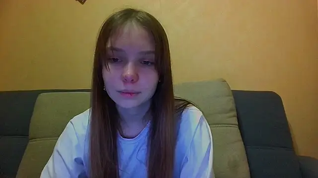 Princess Mira online show from April 30, 5:40 pm