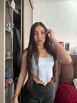 Soffy 20 online show from May 20, 4:37 pm