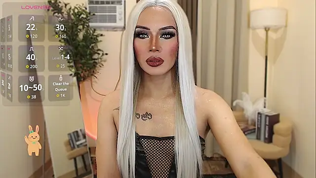 Amanda walkerx online show from April 24, 1:47 pm