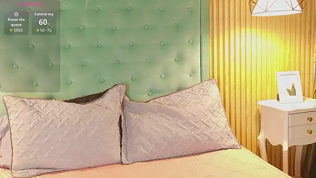 arianaacarter online show from May 22, 8:18 pm