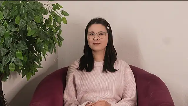 FlorentinaPinson online show from April 24, 10:07 am