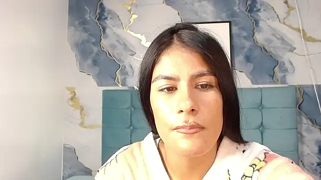 ailyn-28 online show from April 21, 1:42 am