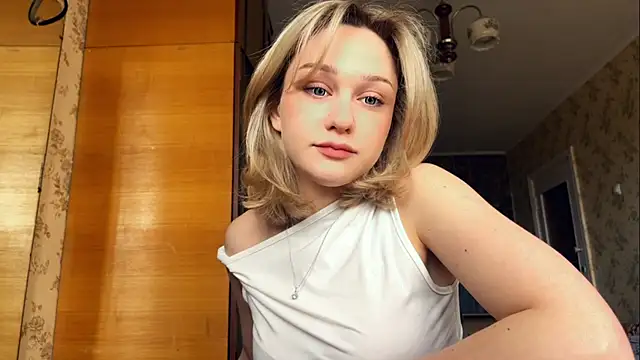 AlisiaStreitmatter online show from April 24, 11:13 am