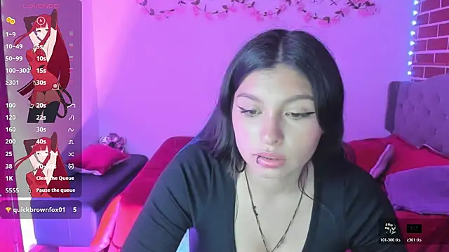 isabella monntolvo online show from April 23, 8:00 pm