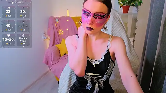 KarenRosee online show from April 26, 1:53 pm