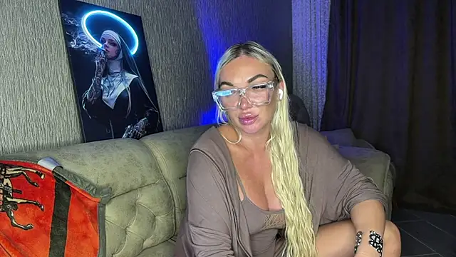 MissJessX online show from July 21, 6:08 pm