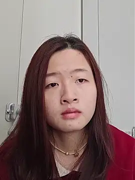 kerthwxtt online show from April 22, 7:49 am