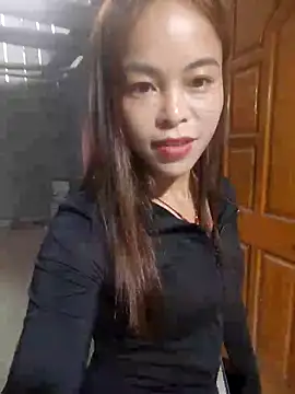 babyboo91 online show from May 11, 12:24 am