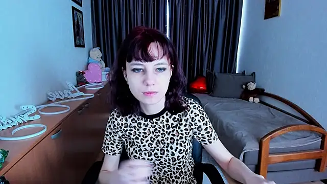MiniLysii online show from May 9, 5:53 am