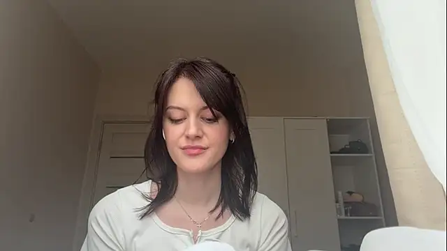 YourChristine online show from April 23, 12:29 pm