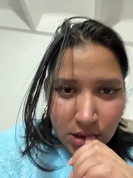 Sunshine Mila online show from April 25, 1:08 am