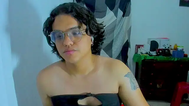 Diane exotic online show from July 19, 11:51 pm