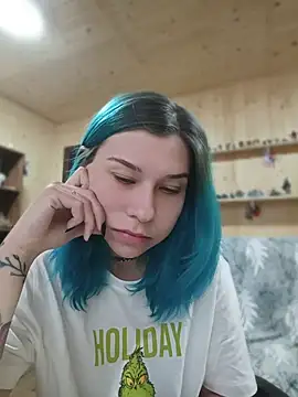 AliceXFlower online show from May 15, 5:16 pm