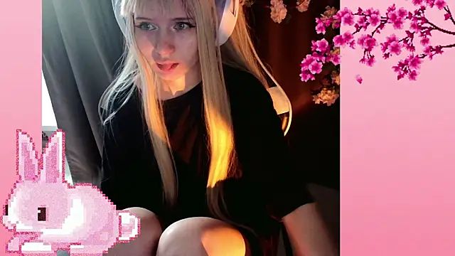 AmmiRinn online show from June 13, 1:52 pm