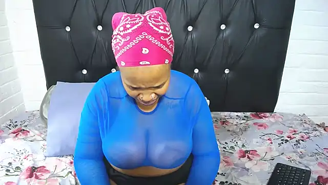 CandyBoobs69 online show from June 30, 8:08 pm
