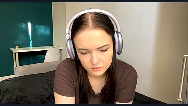 AmbientInvalid online show from May 11, 4:15 pm