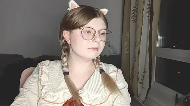 YukiBlush online show from May 20, 8:50 pm