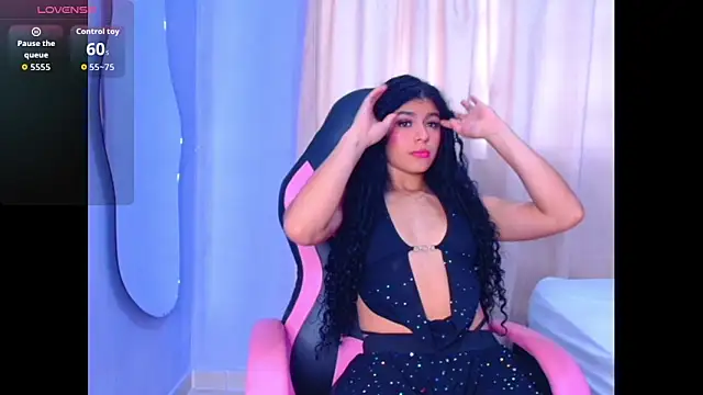 kittycum777 online show from April 29, 8:58 pm