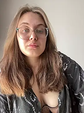 ecpochmak online show from May 19, 12:23 pm