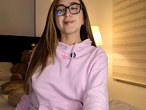 AnastasiaCampbell online show from June 26, 3:19 am