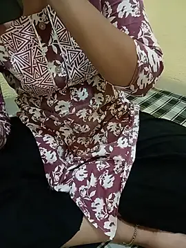 Seema yadav01 online show from June 29, 6:09 am